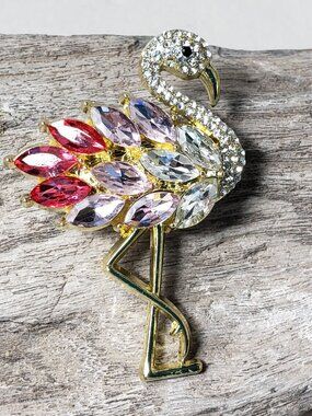 New Flamingo Pink and Clear Rhinestone Brooch Gold Tone Metal Base Bird